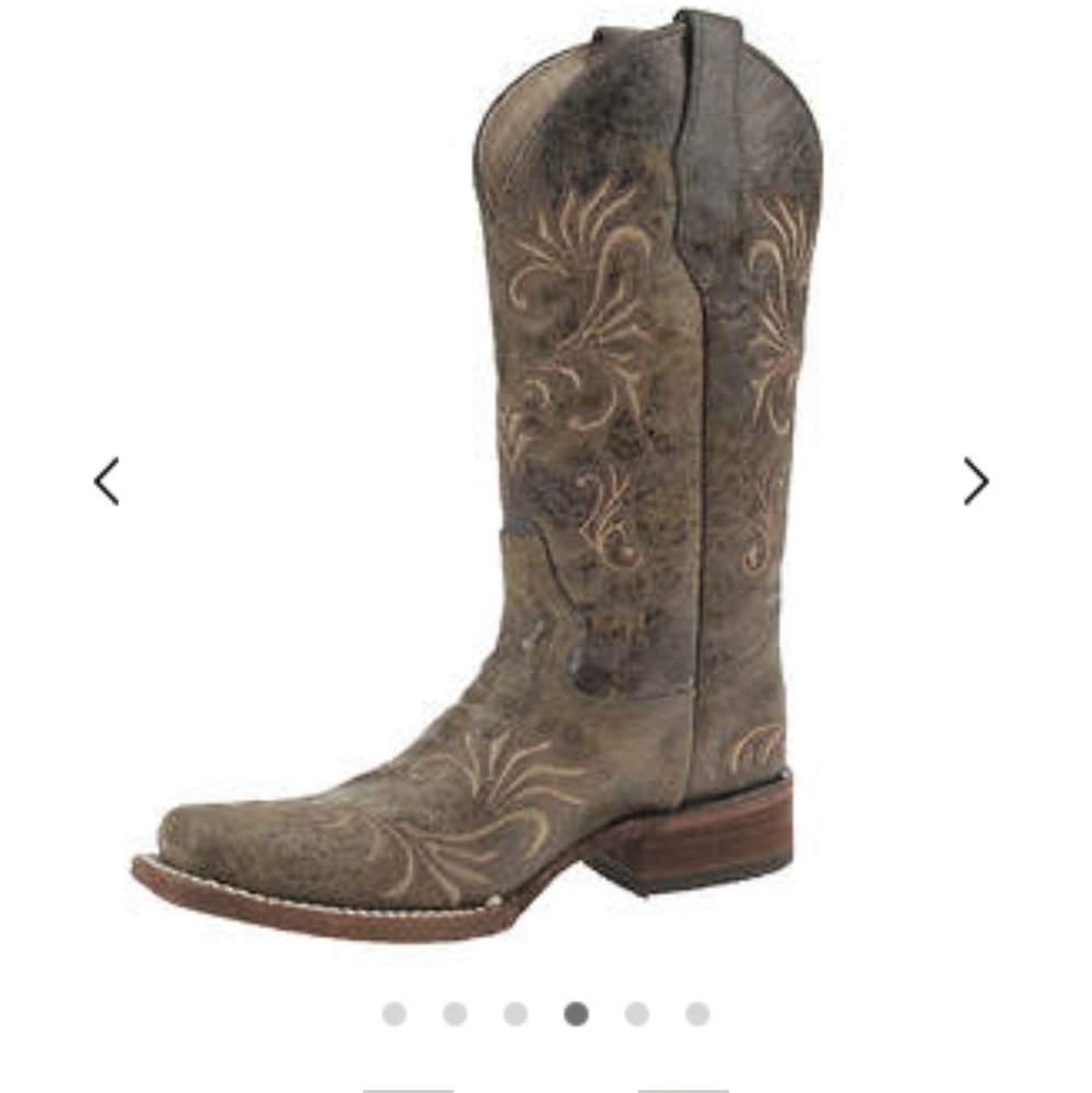 Beautiful Corral Circle G Boots